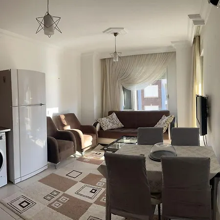 Gran Mediterra Sitesi Apartment